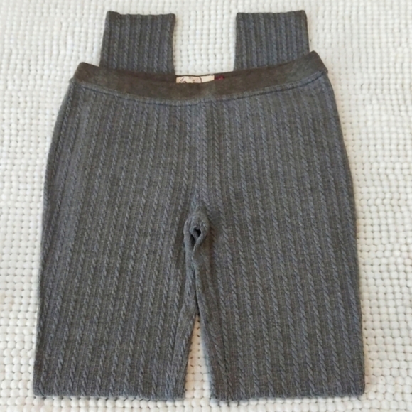 SO Heritage Gray Thermal Like Leggings Size Small EUC #3264 - Picture 2 of 6